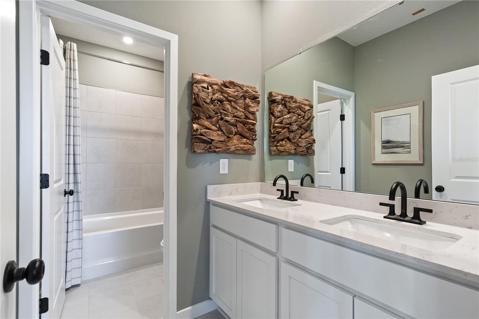 SEMINOLE PALMS PH 1 - Residential