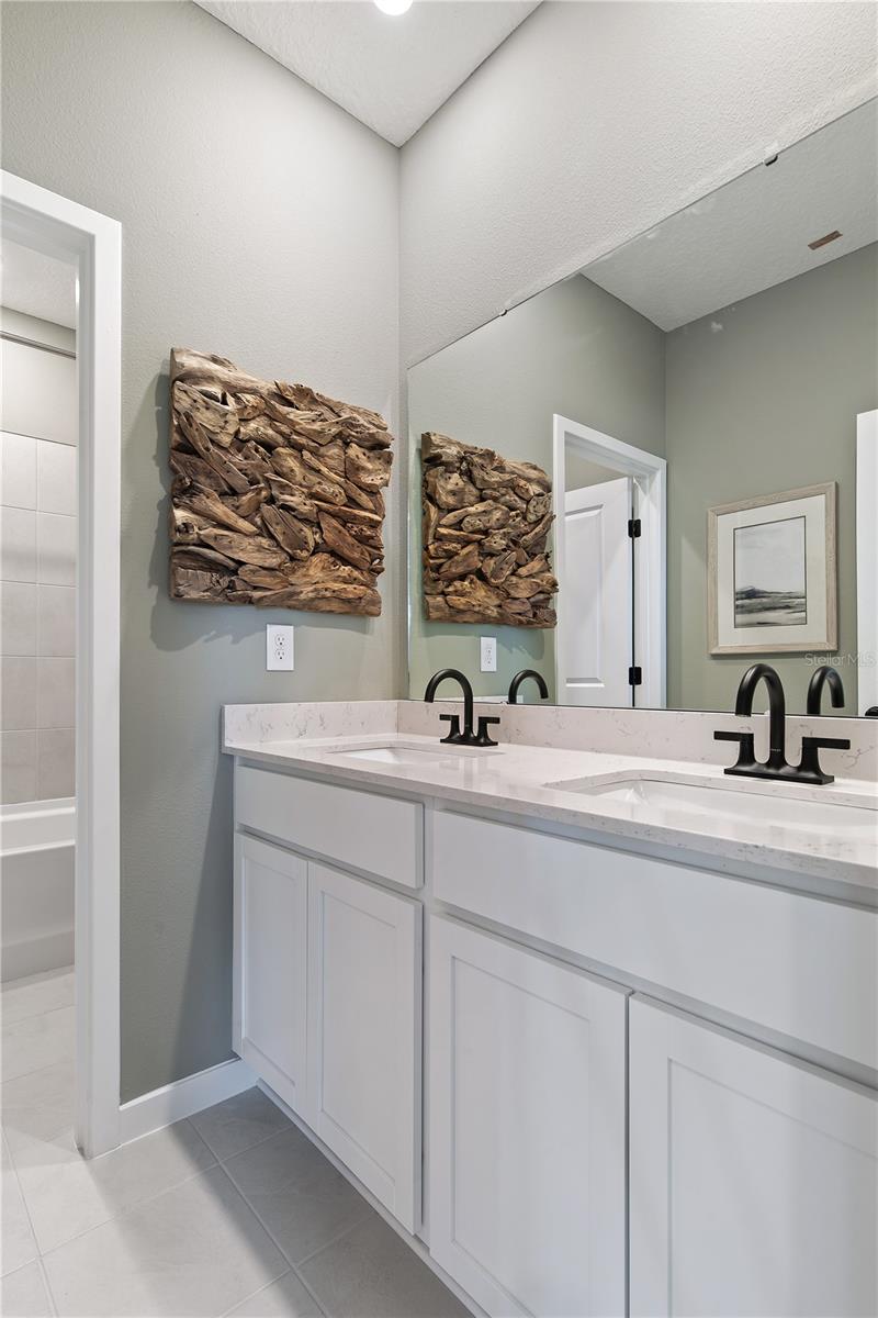 SEMINOLE PALMS PH 1 - Residential