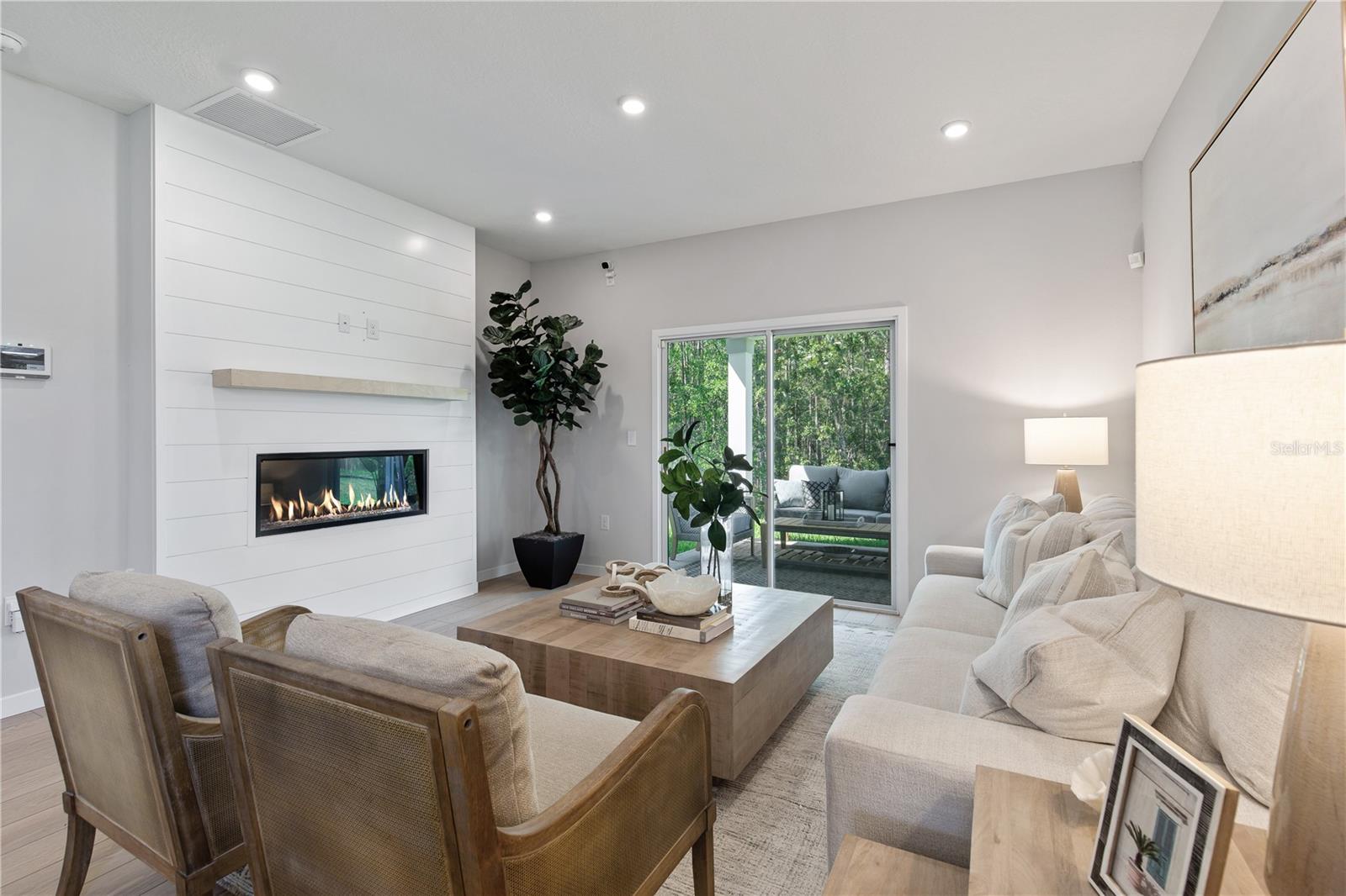 SEMINOLE PALMS PH 1 - Residential