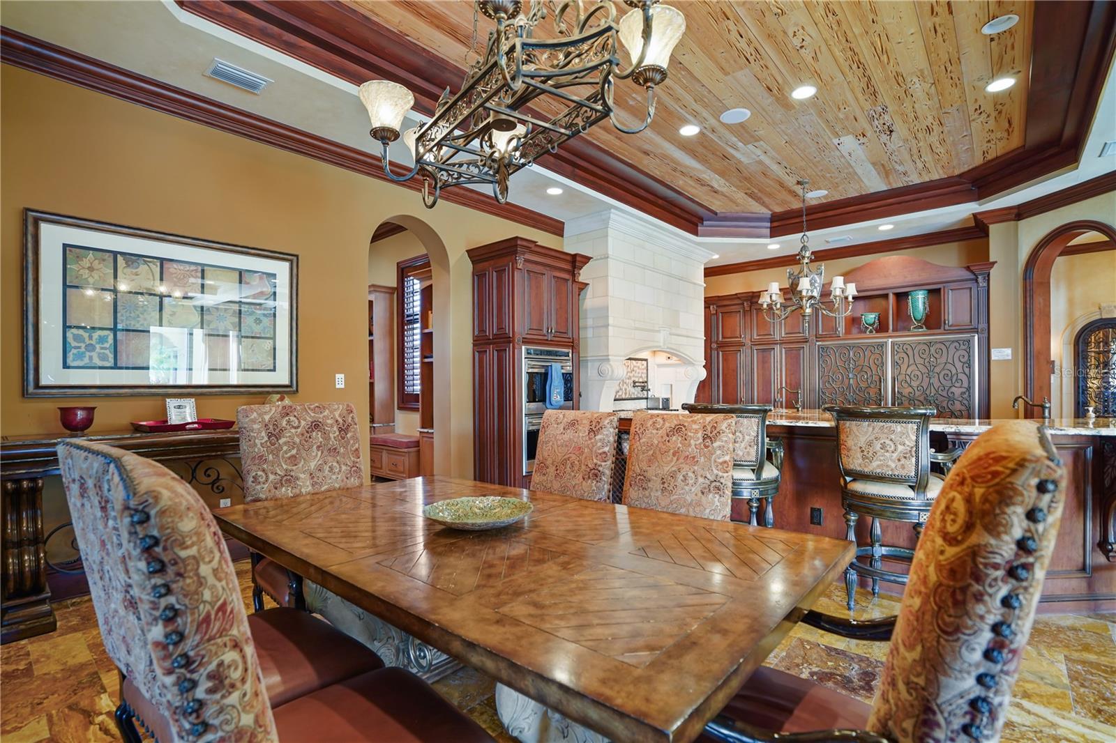 TIERRA VERDE - Residential