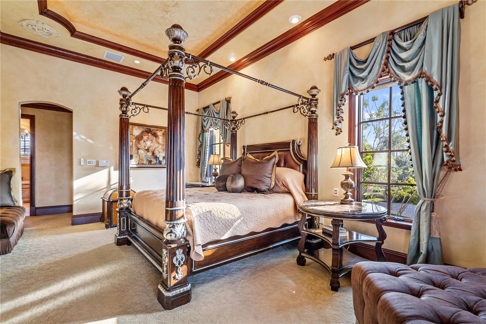 TIERRA VERDE - Residential