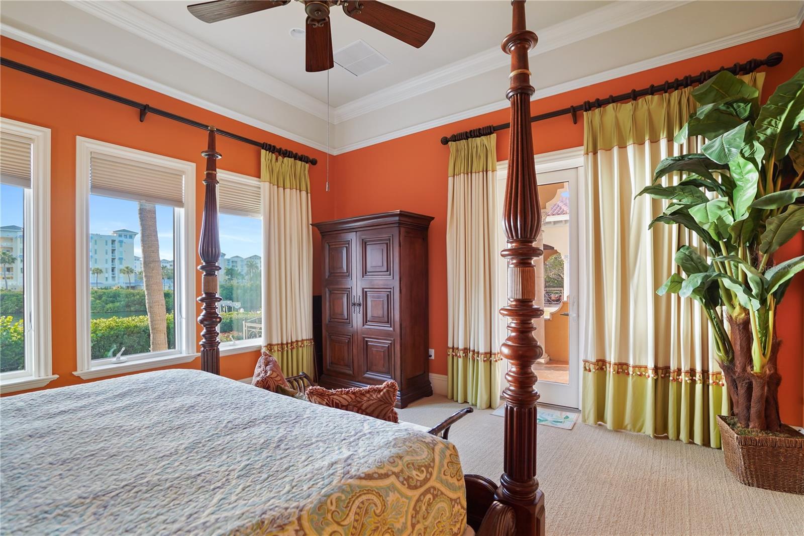 TIERRA VERDE - Residential