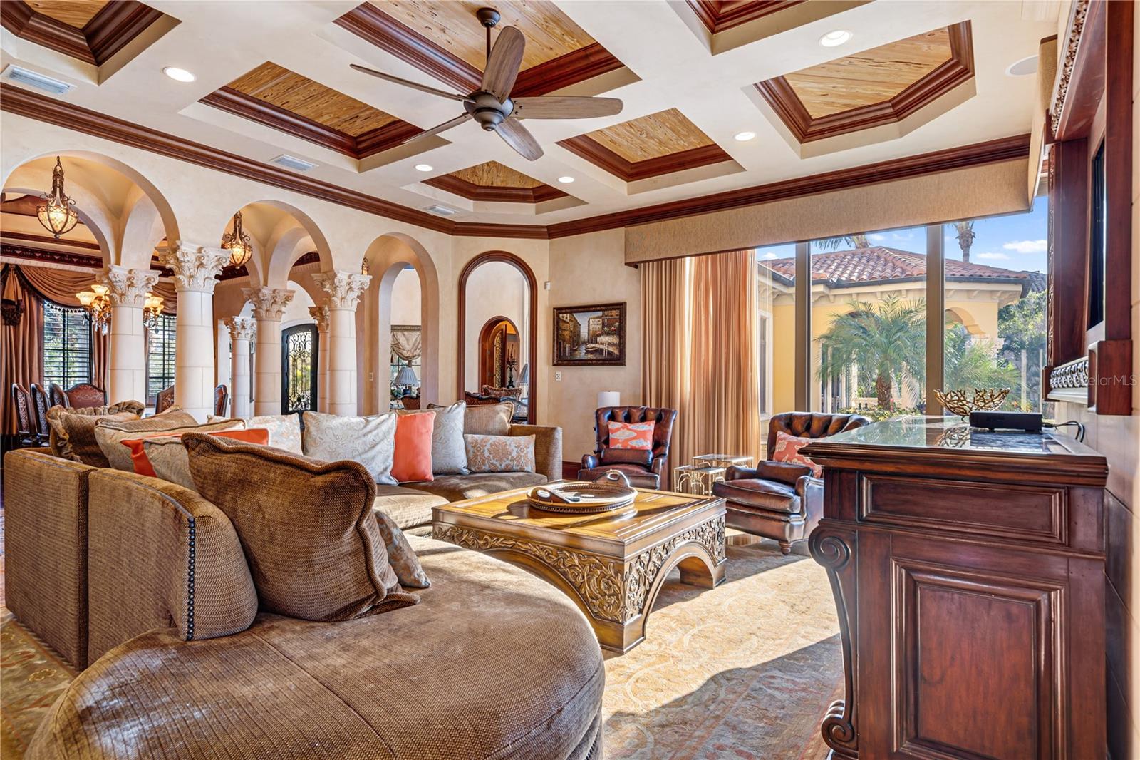 TIERRA VERDE - Residential