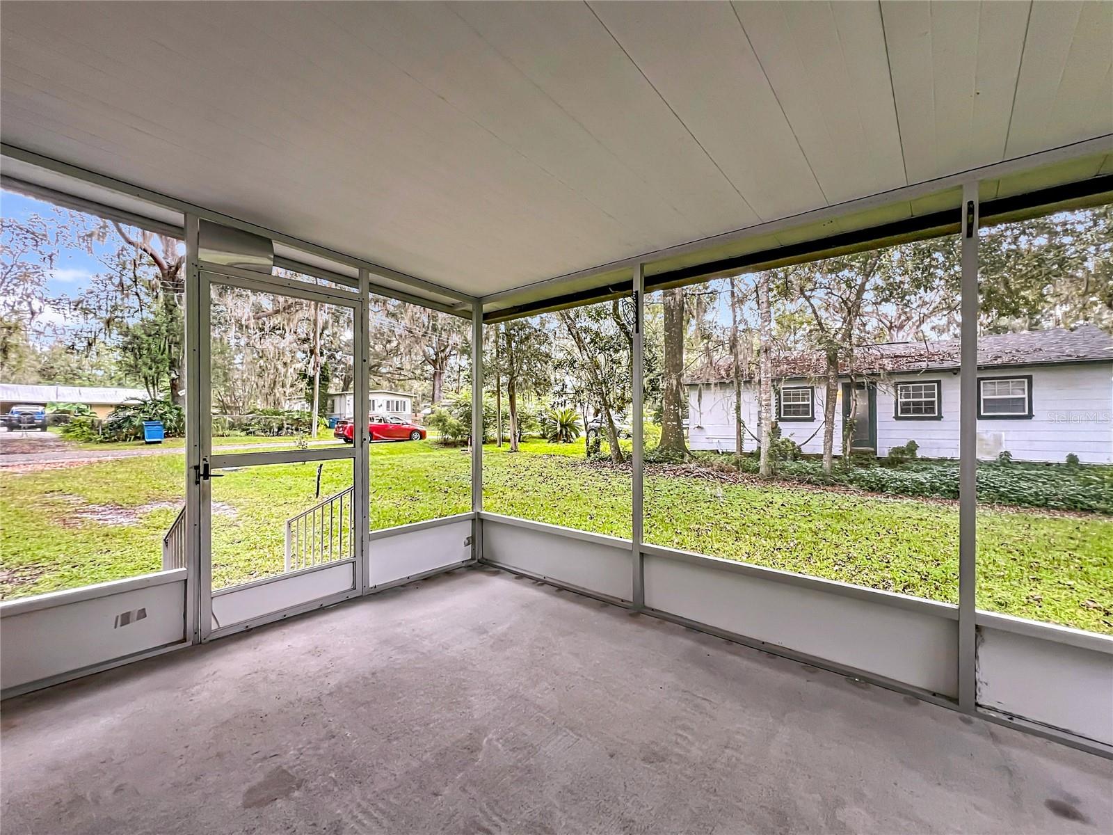WHITESIDE - Residential