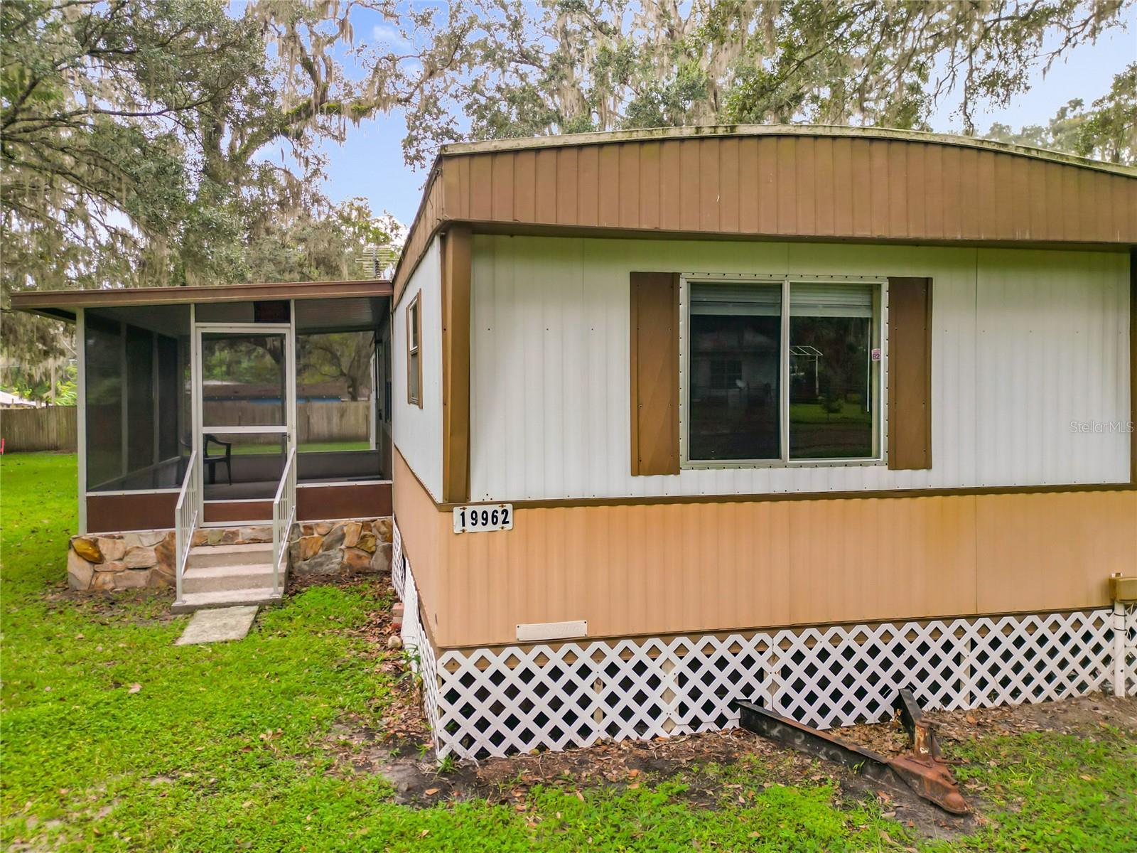 WHITESIDE - Residential