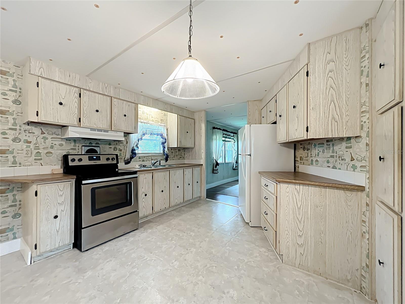 WHITESIDE - Residential