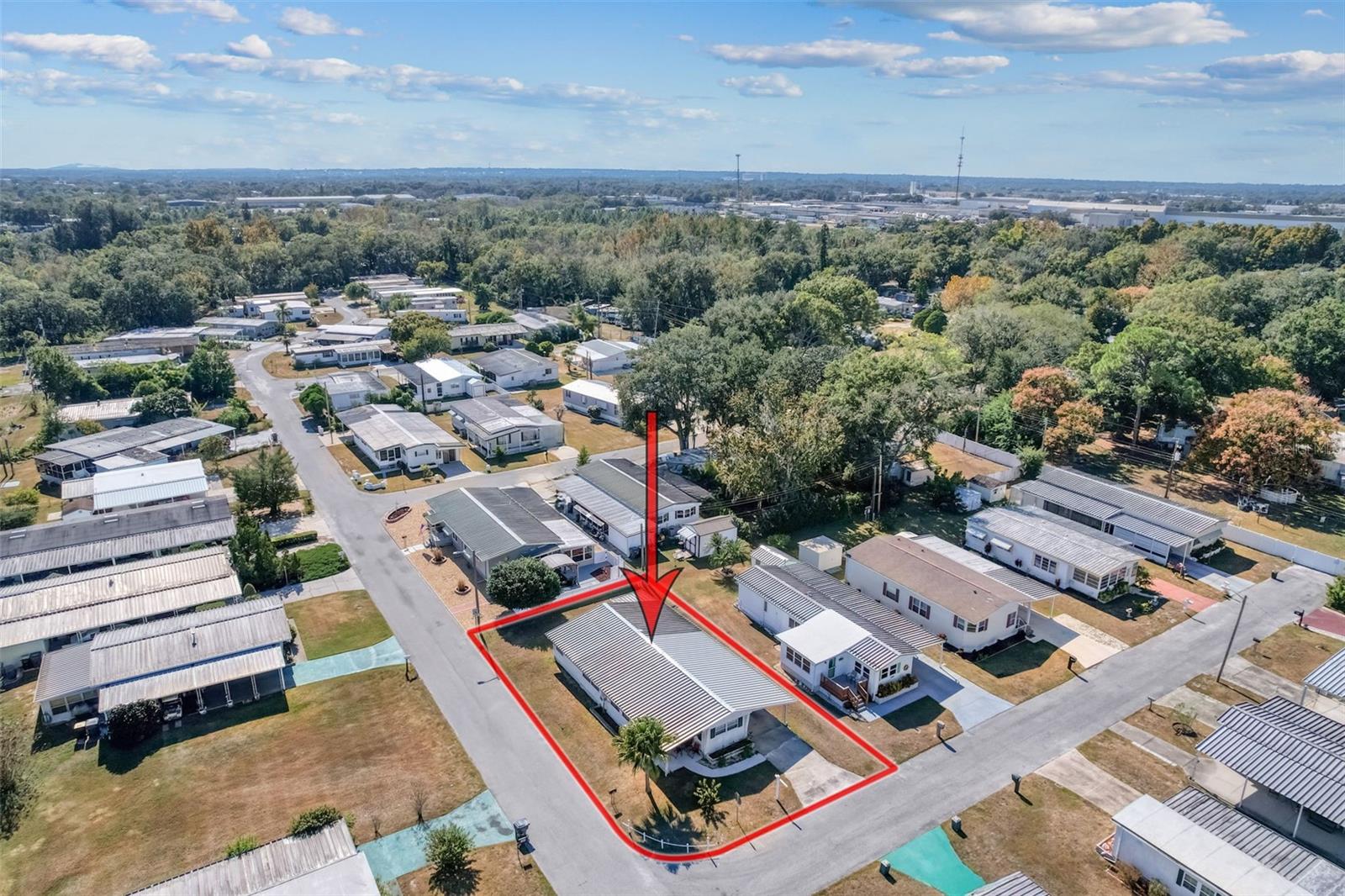 1823 BLUE LAKE DRIVE