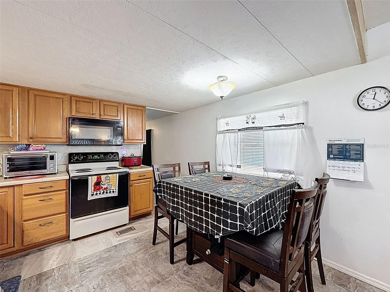 SKYVIEW ESTATES - Residential