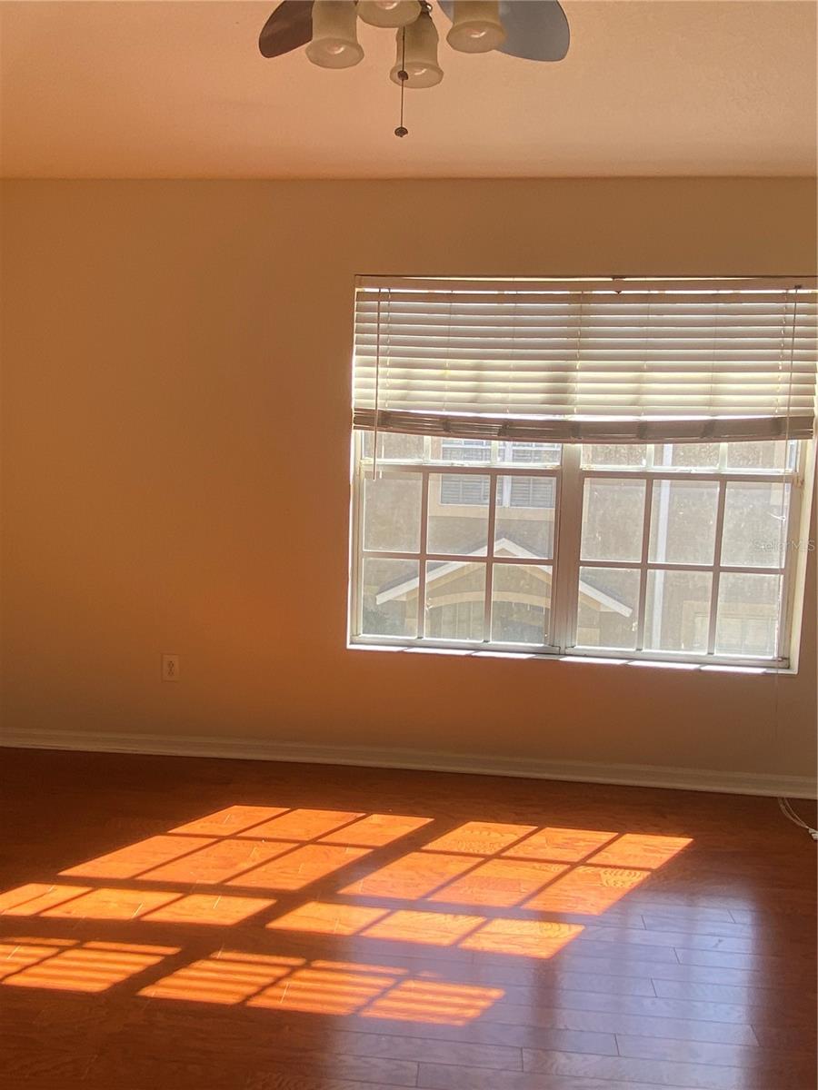 THE PROMENADE TWNHMS AT WES - Residential Lease