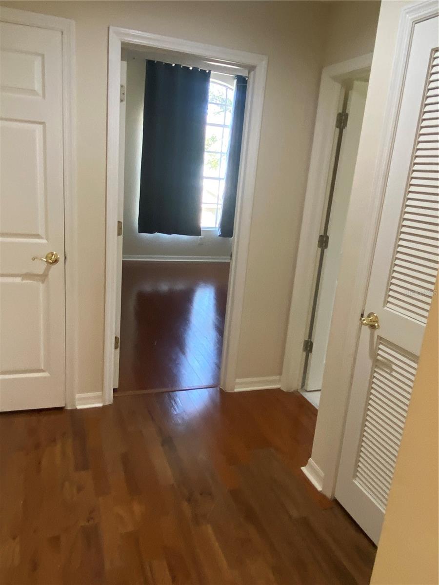 THE PROMENADE TWNHMS AT WES - Residential Lease