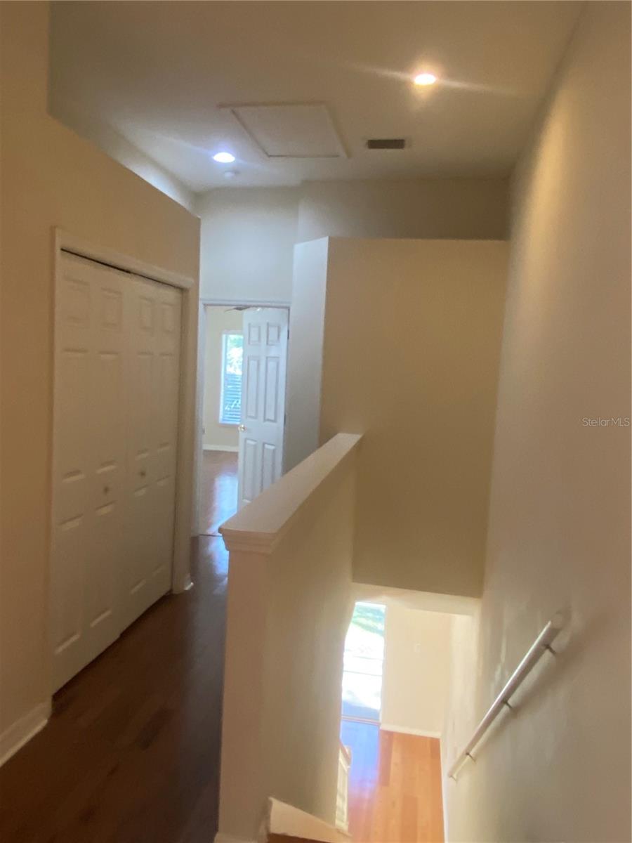 THE PROMENADE TWNHMS AT WES - Residential Lease