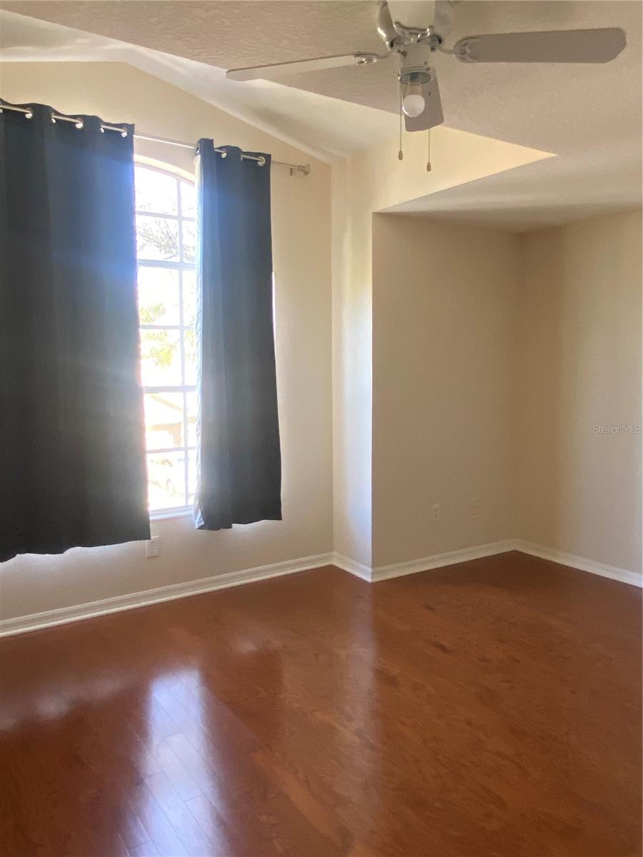 THE PROMENADE TWNHMS AT WES - Residential Lease