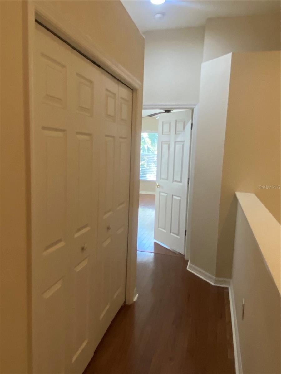 THE PROMENADE TWNHMS AT WES - Residential Lease