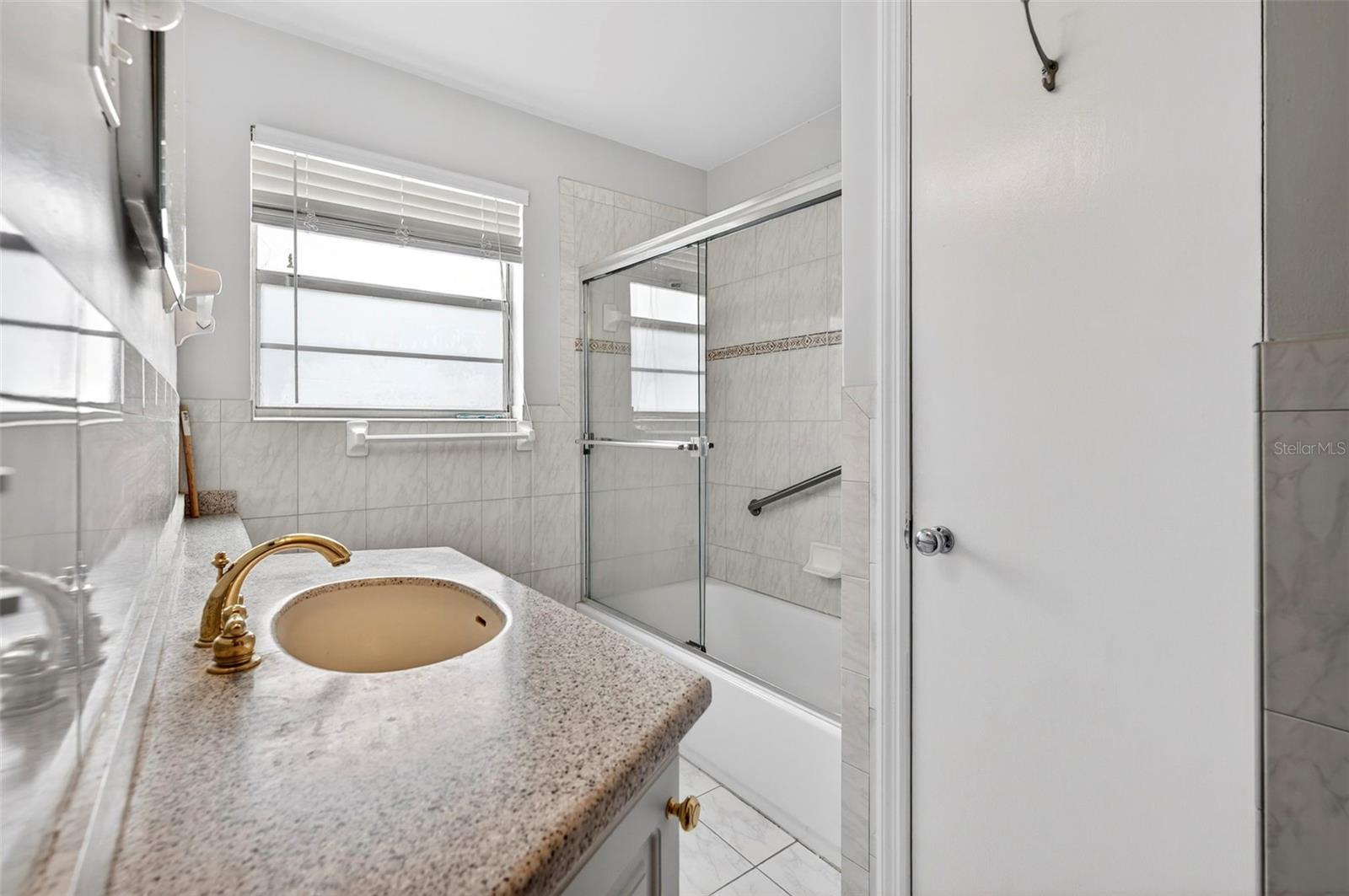 MC BRIDE HERNANDEZ GRANT - Residential