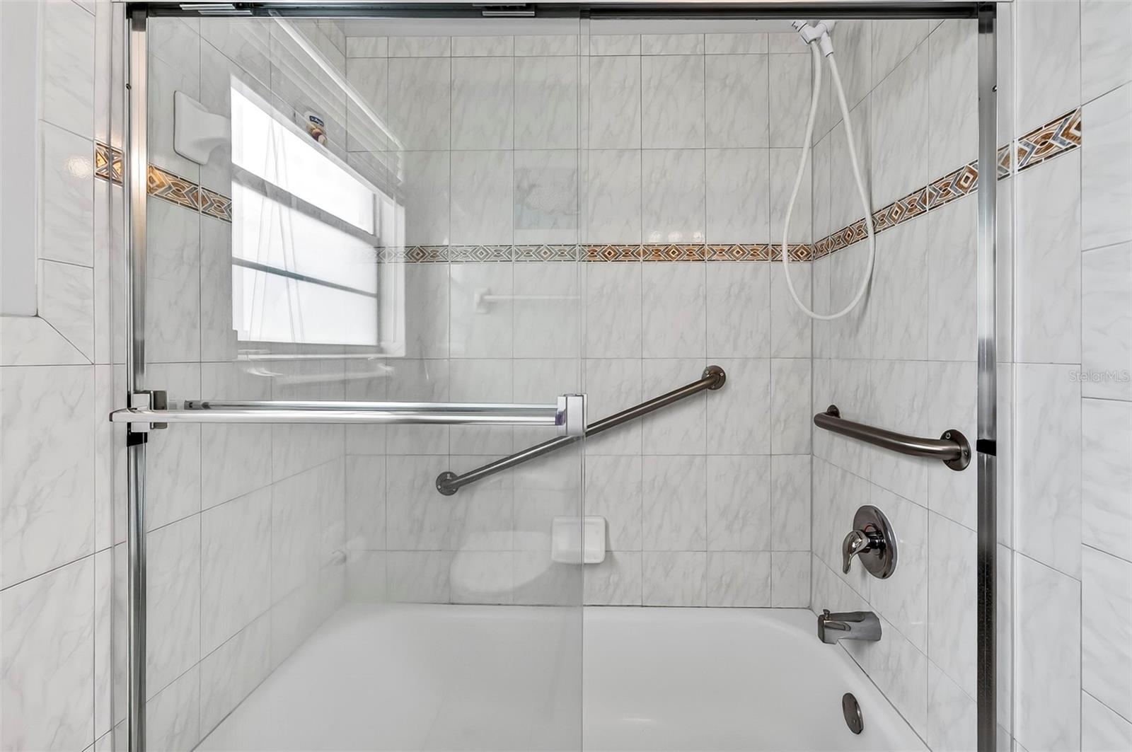 MC BRIDE HERNANDEZ GRANT - Residential