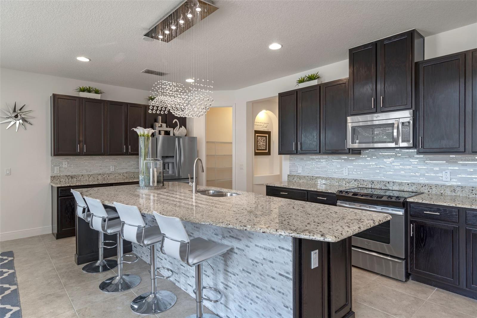 9025 HORIZON POINTE TRAIL