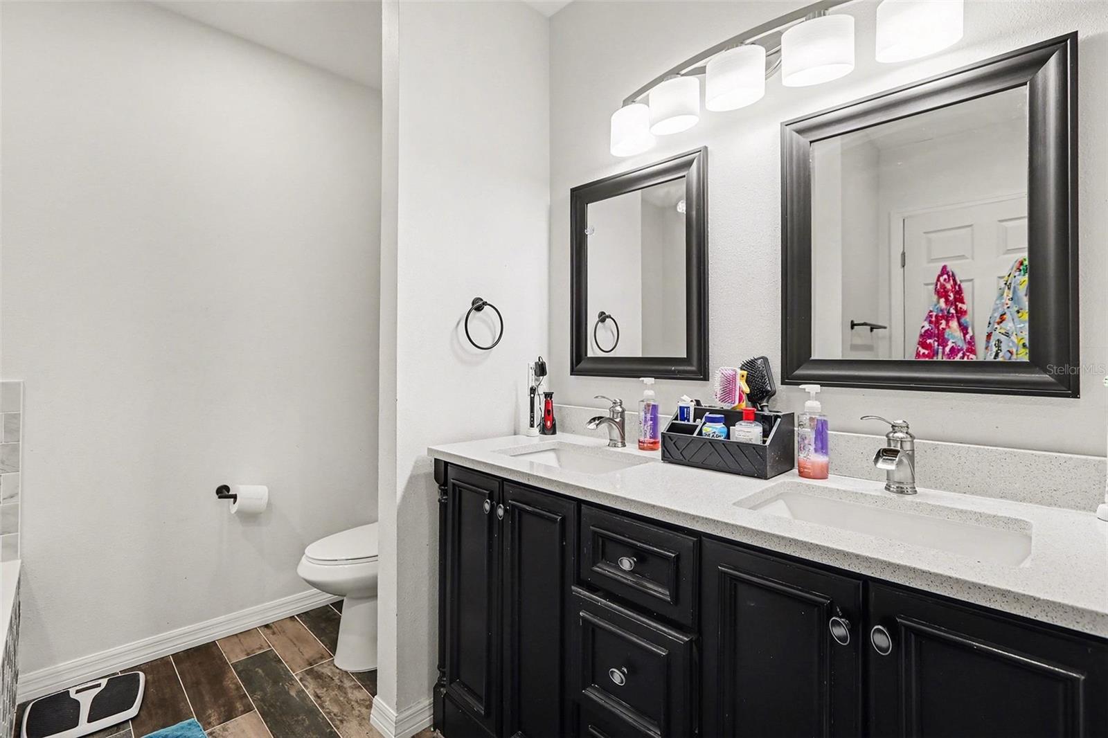 HEATH HAMILTON - Residential