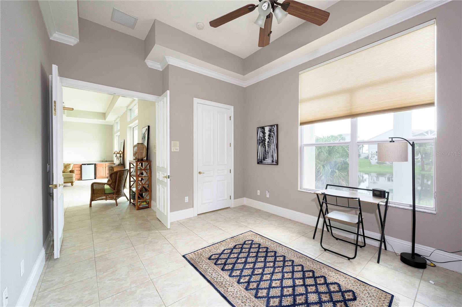 ARMAND BEACH EAST SUB - Residential Lease