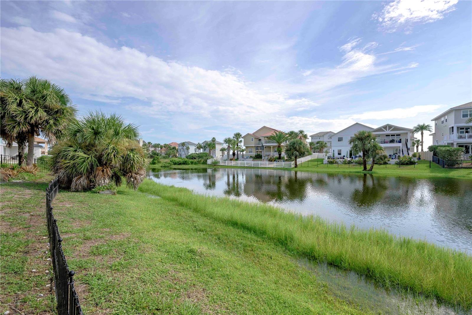 ARMAND BEACH EAST SUB - Residential Lease