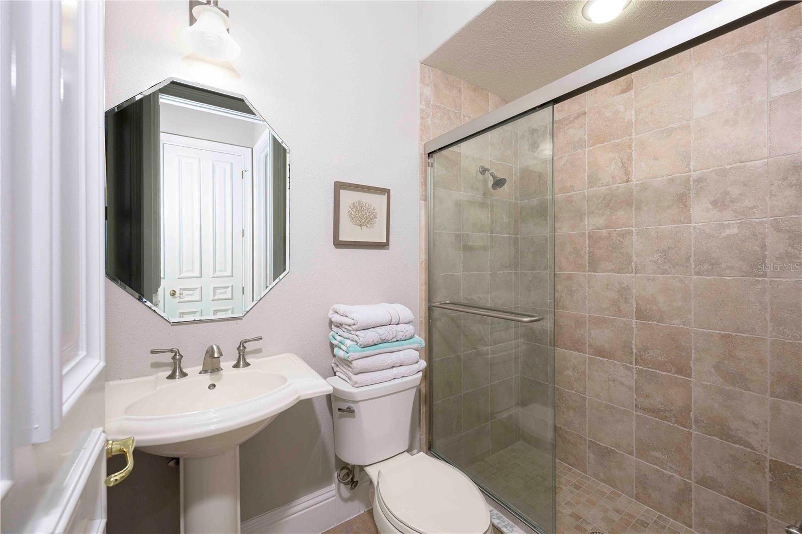 ARMAND BEACH EAST SUB - Residential Lease