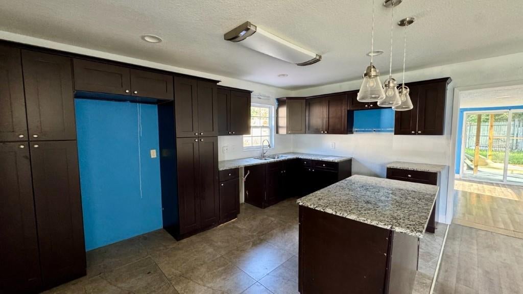 Photo of 6529 Aladdin Drive, Orlando, FL 32818 (MLS # O6444137)