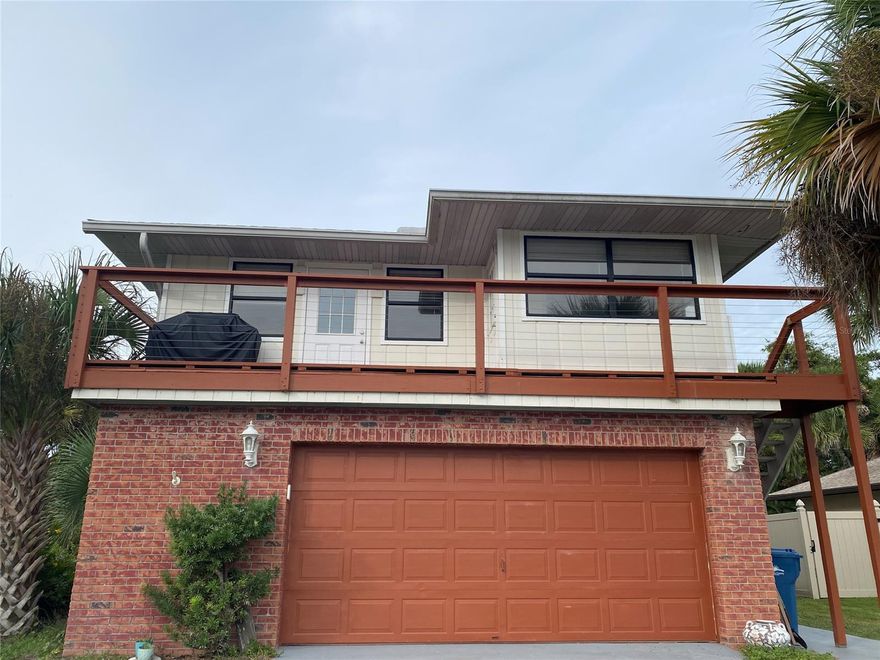 Beachside living is ever so sweet in this well-kept 2 bed, 2 bath upper-level duplex available NOW! Tucked away in a fantastic quiet neighborhood of Silver Sands, it is in the ideal location, between the beach and river. Just a short walk to the no-drive beach access at Hiles. The unit is light and bright with three skylights, and it comes unfurnished so you can make it your own! Feel the ocean breezes and watch the weather roll in from your freshly painted 2nd story deck. Washer Dryer shared with downstairs. Shared garage storage for beach gear available. 12-month lease available now, first month's rent and security deposit of $1,600 due at signing. Come check it out so you too can live like a local beachside in NSB!