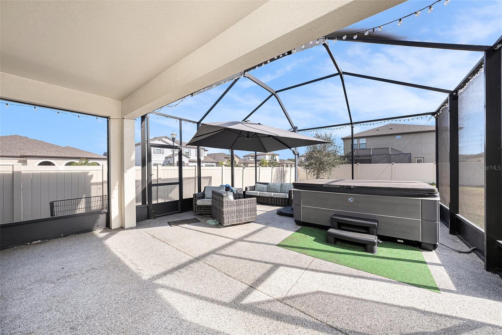 B & D HAWKSTONE PH 1 - Residential