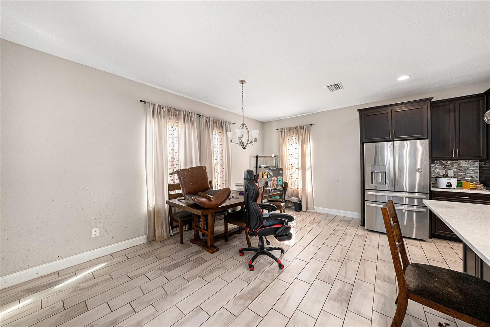 B & D HAWKSTONE PH 1 - Residential