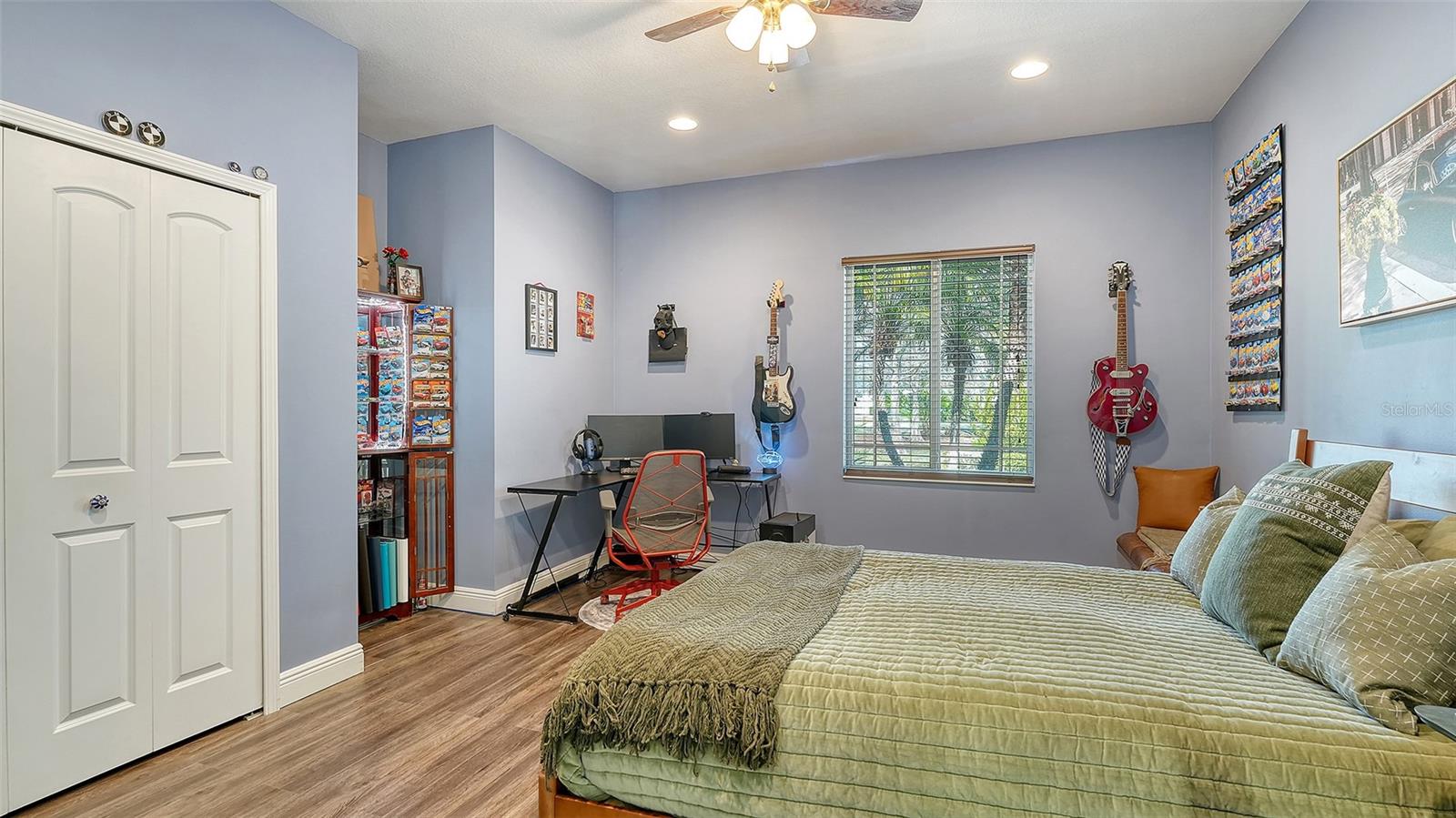 OAK FORD GOLF CLUB - Residential