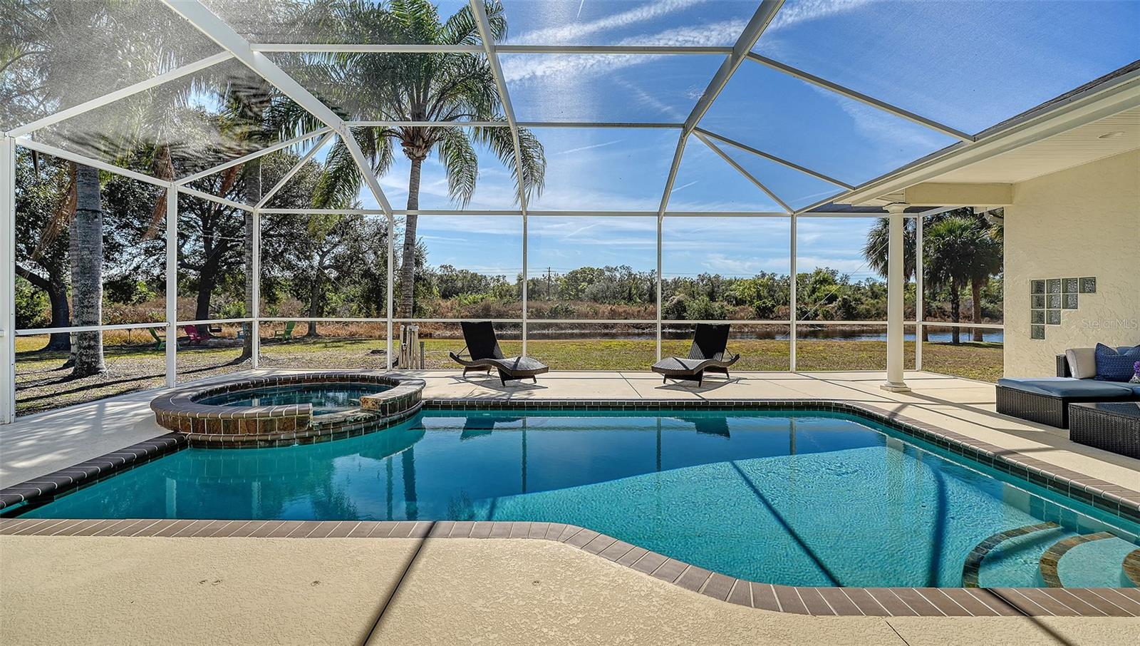 OAK FORD GOLF CLUB - Residential