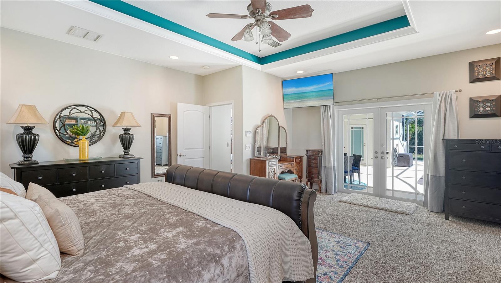 OAK FORD GOLF CLUB - Residential