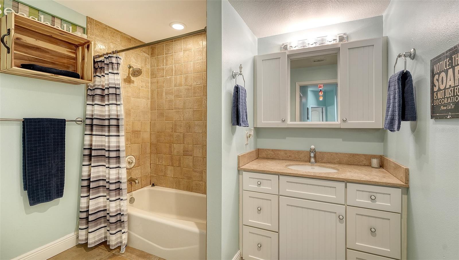 OAK FORD GOLF CLUB - Residential