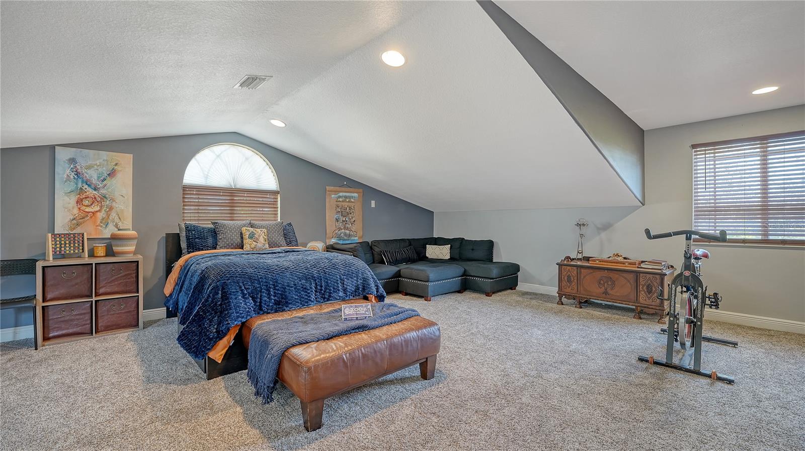 OAK FORD GOLF CLUB - Residential