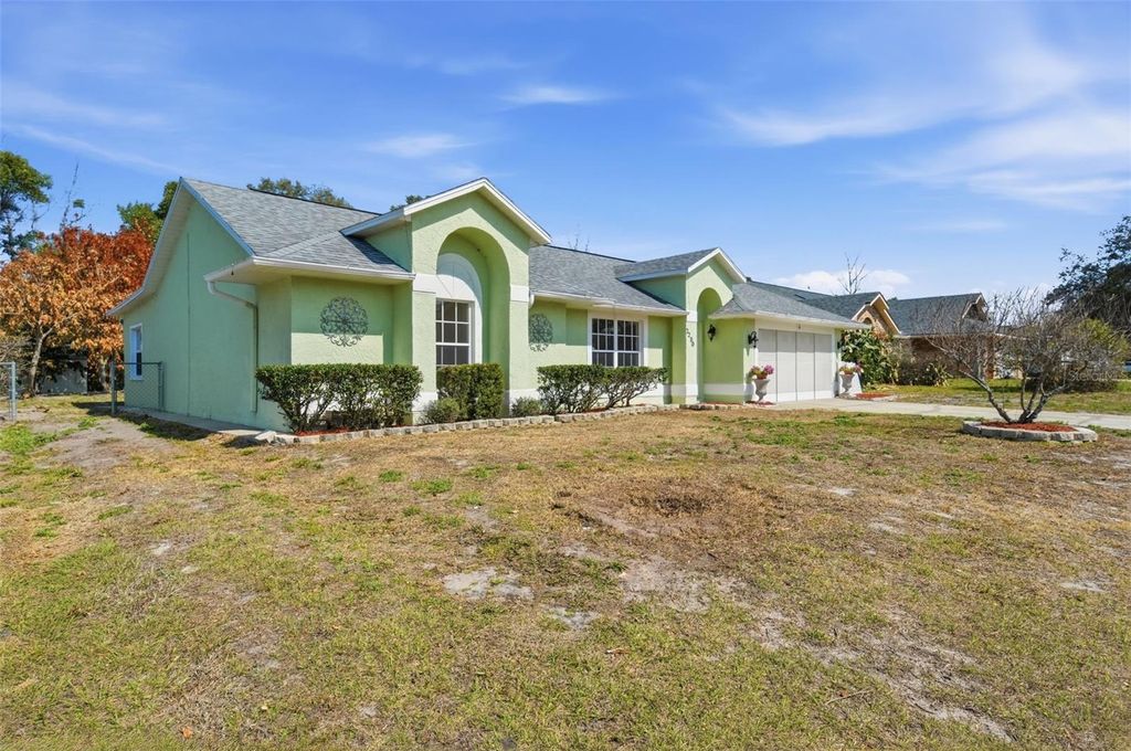 Photo of 2200 Wallingford Street, Deltona, FL 32738 (MLS # V4947529)