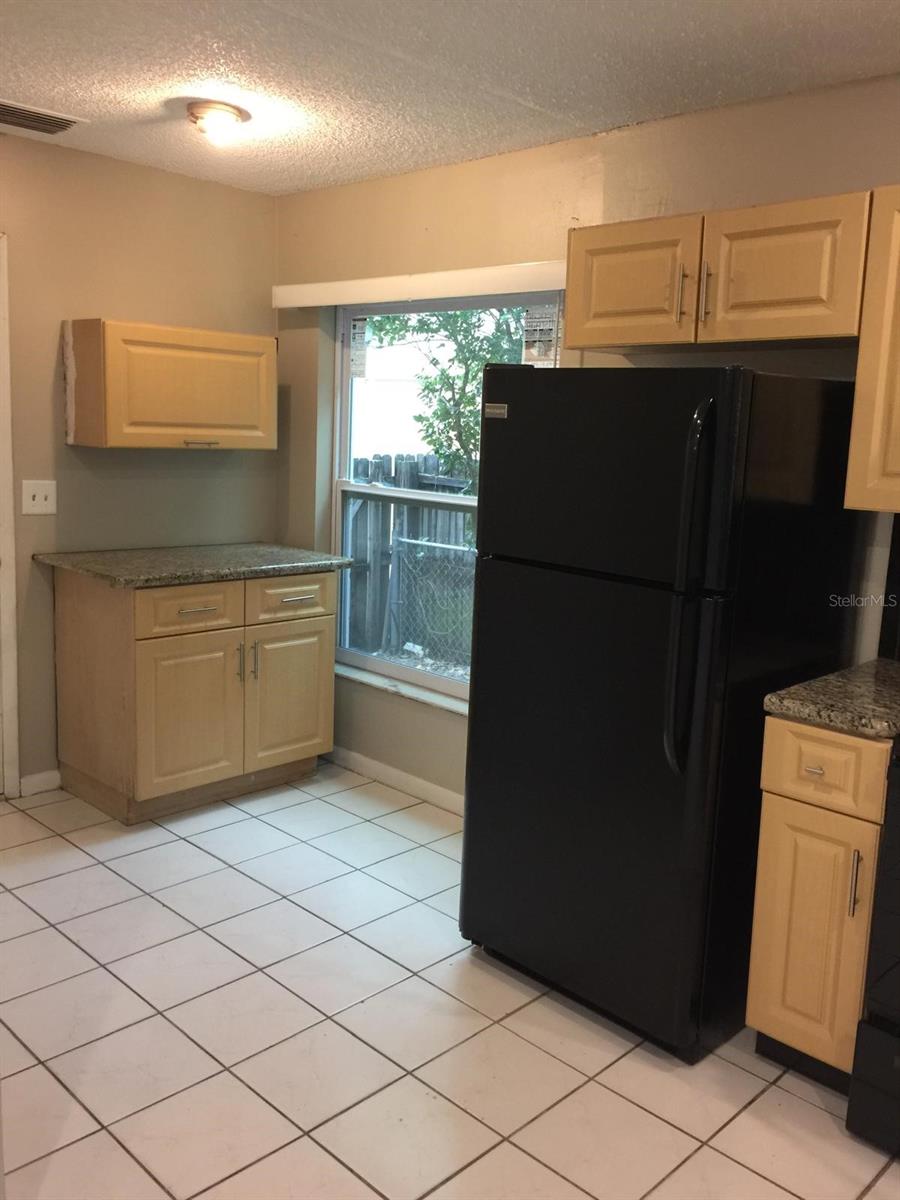 VALRICO MANOR UNIT 3 - Residential Lease