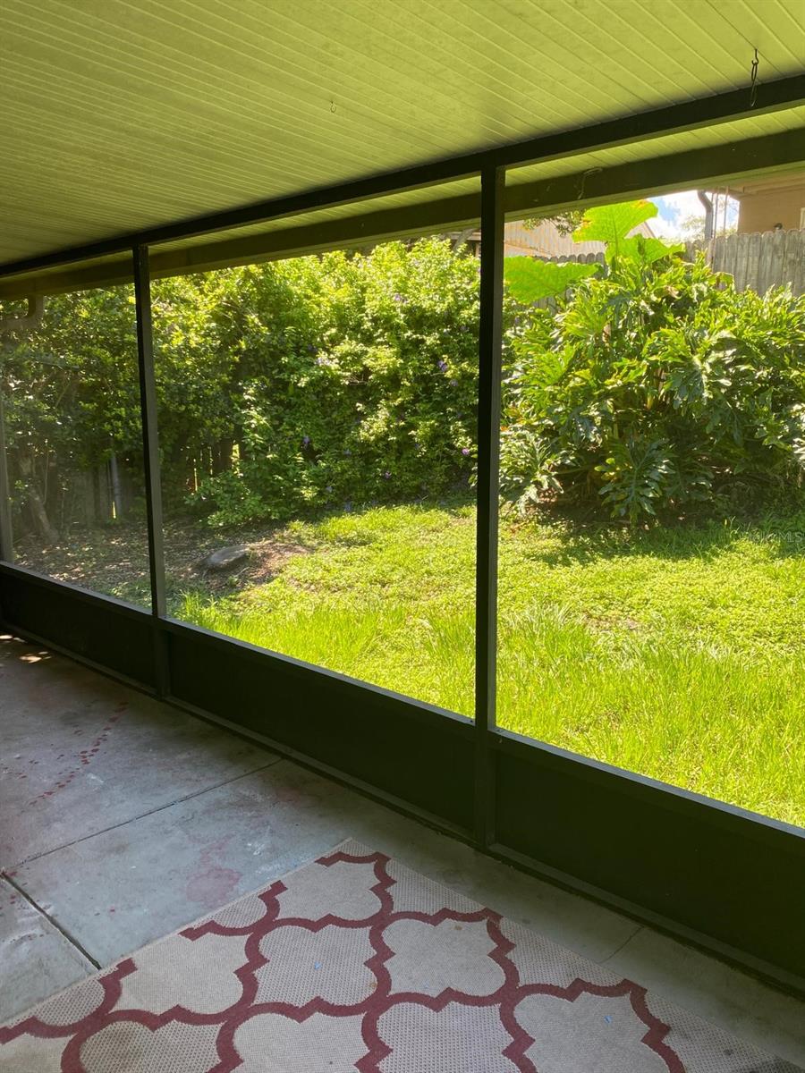 VALRICO MANOR UNIT 3 - Residential Lease