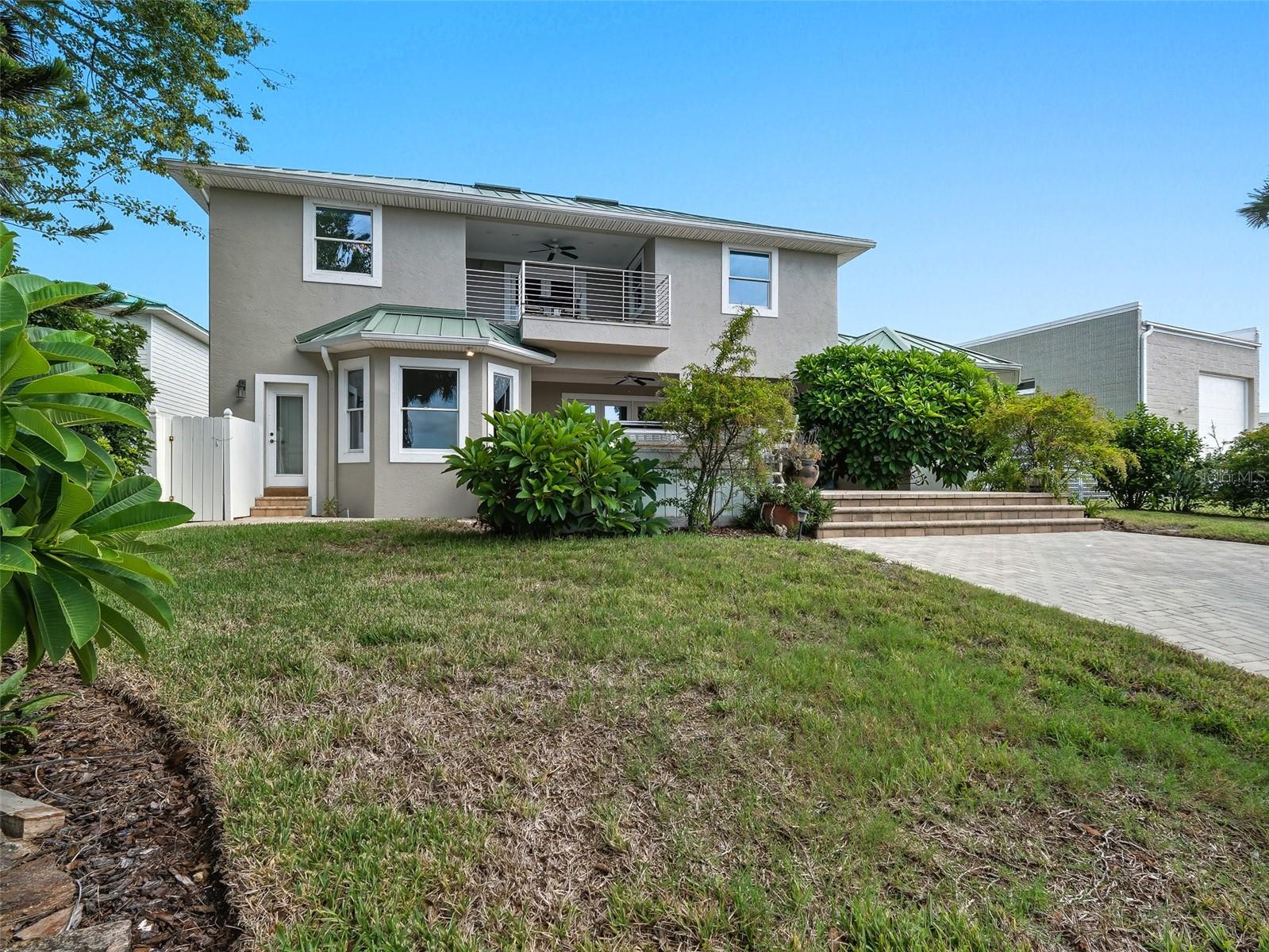 INLET SHORES - Residential