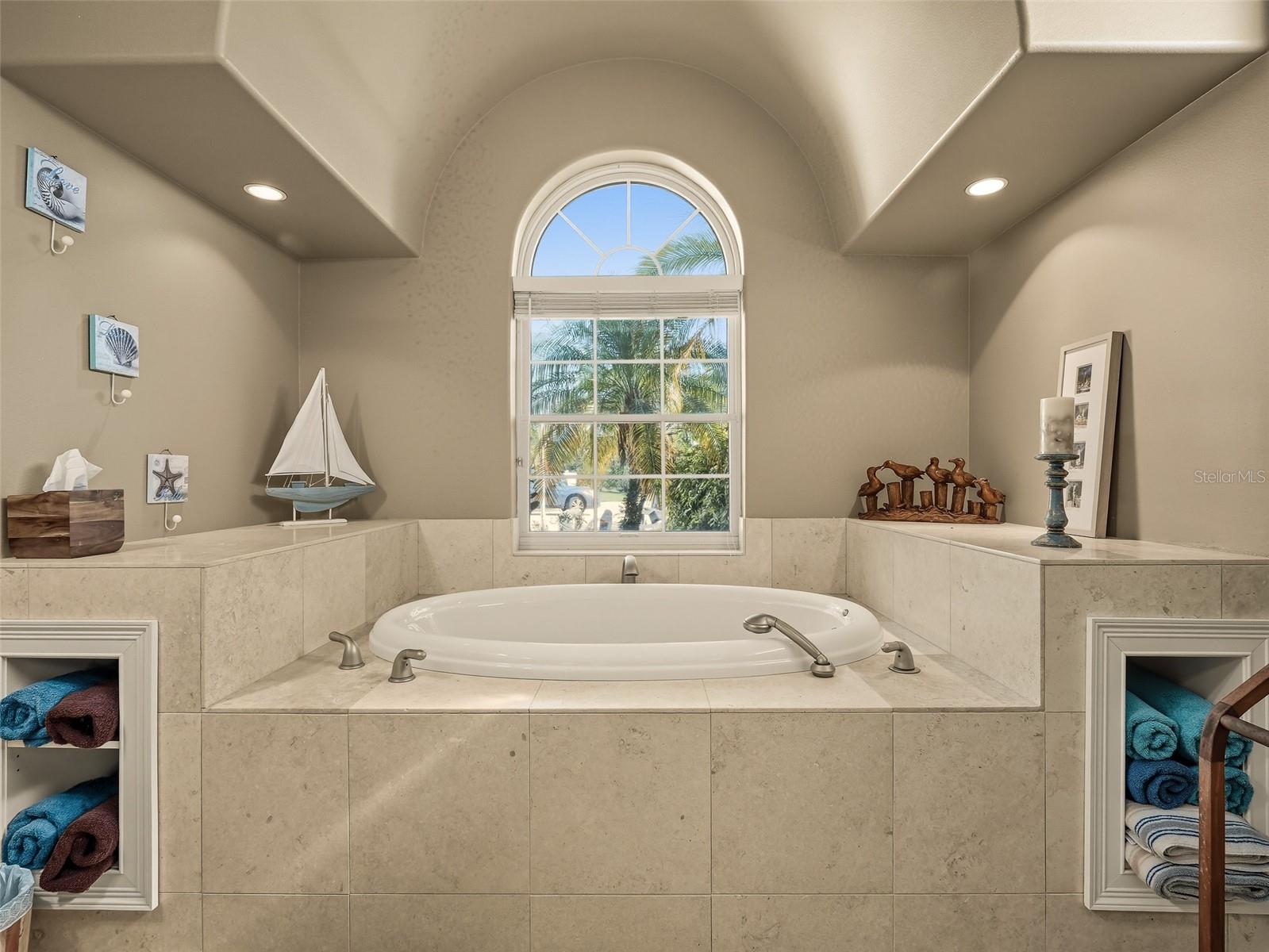 INLET SHORES - Residential