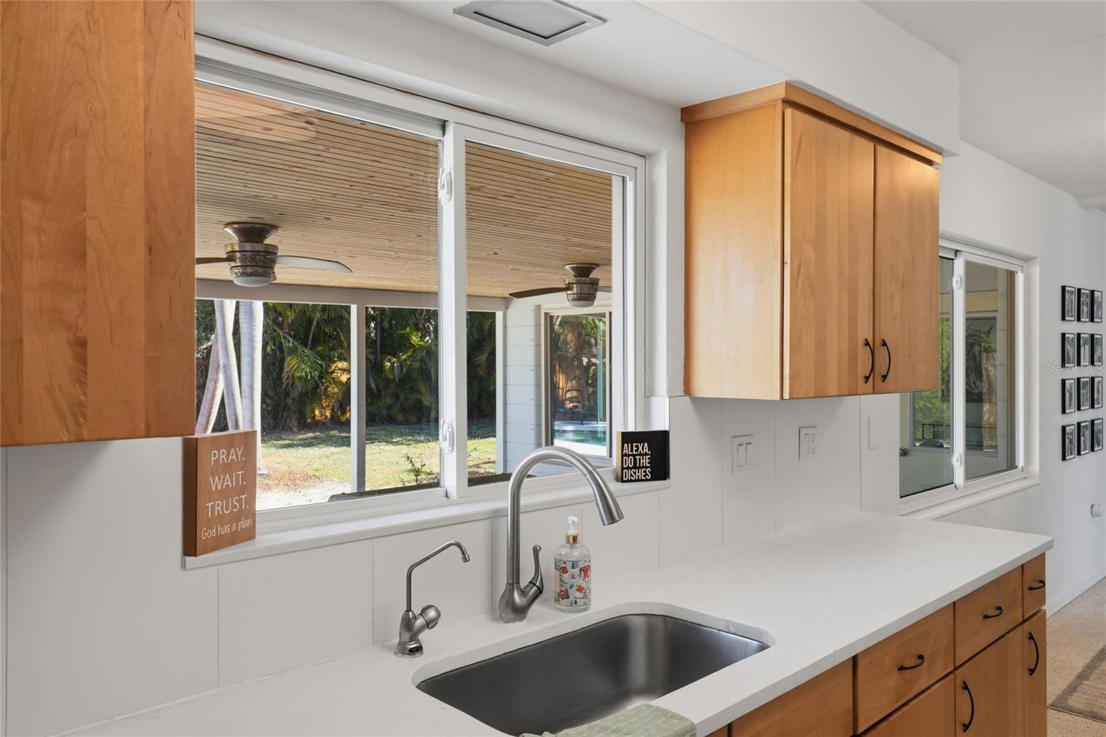 SUNNYSIDE PARK - Residential