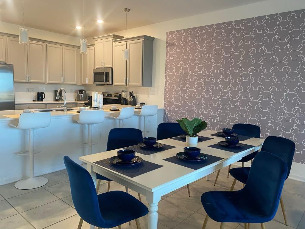 CHAMPIONSGATE CONDO 3 PH 18 & PH 19 - Residential