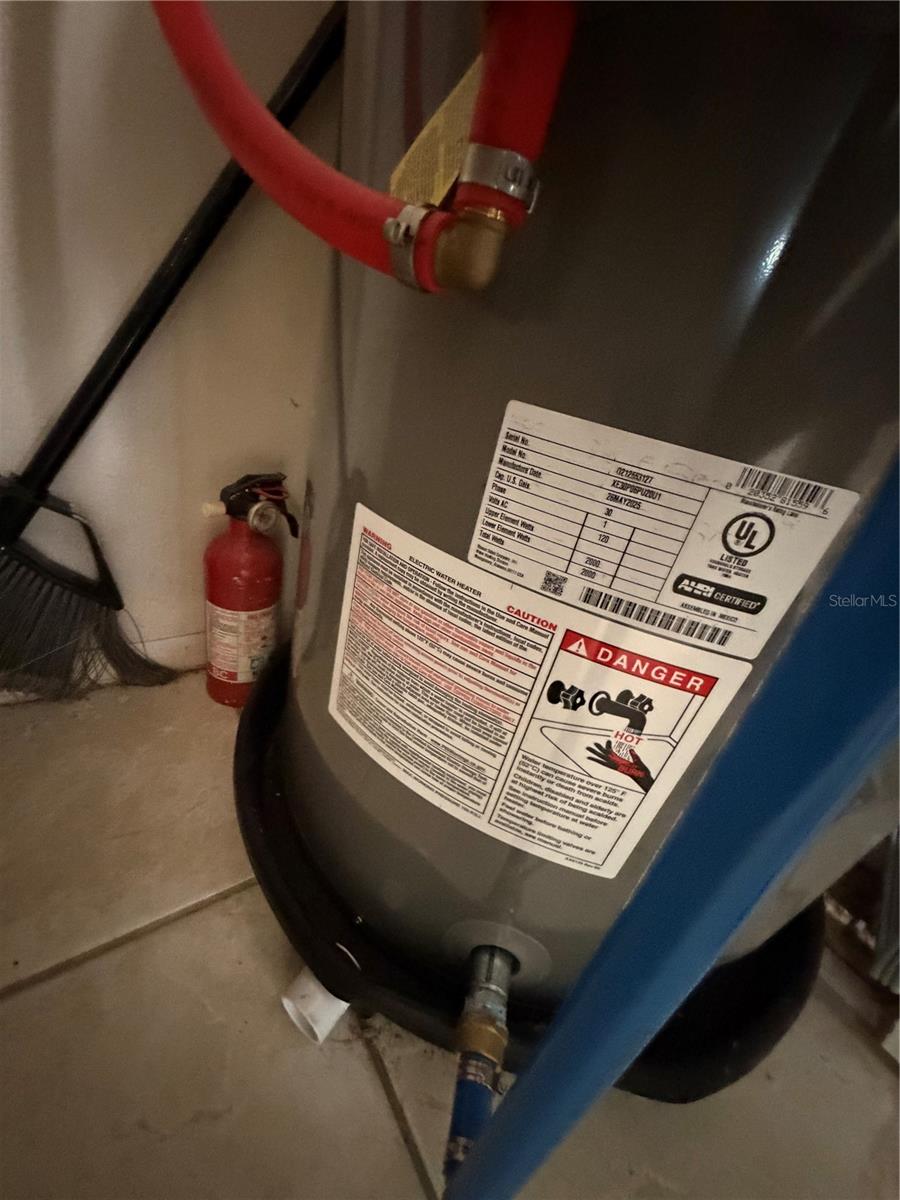 SUNSHINE VILLAS BLDG H - Residential