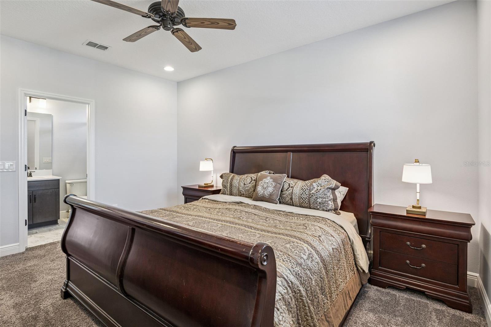 WINDING BAY PH 2 - Residential