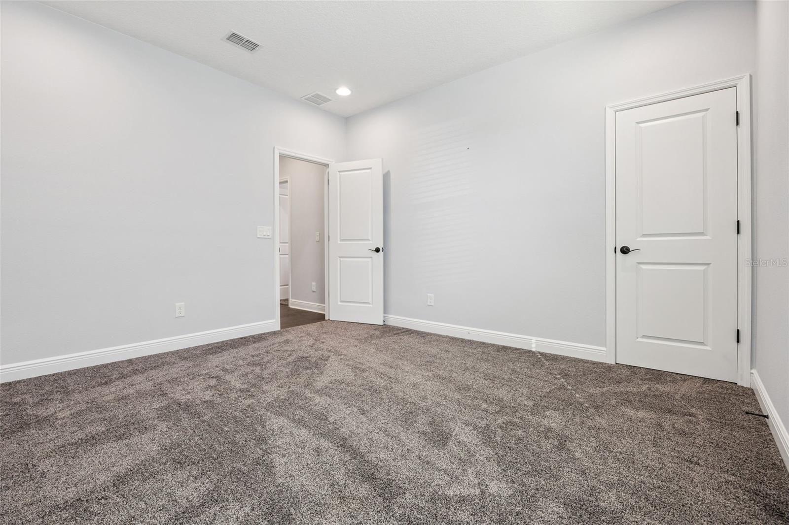 WINDING BAY PH 2 - Residential