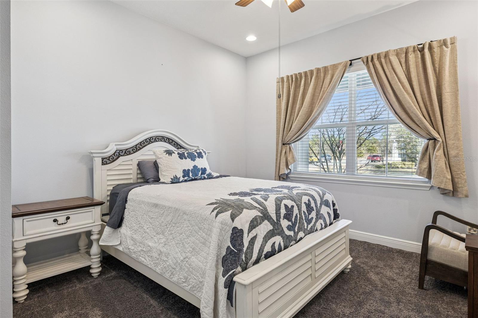 WINDING BAY PH 2 - Residential