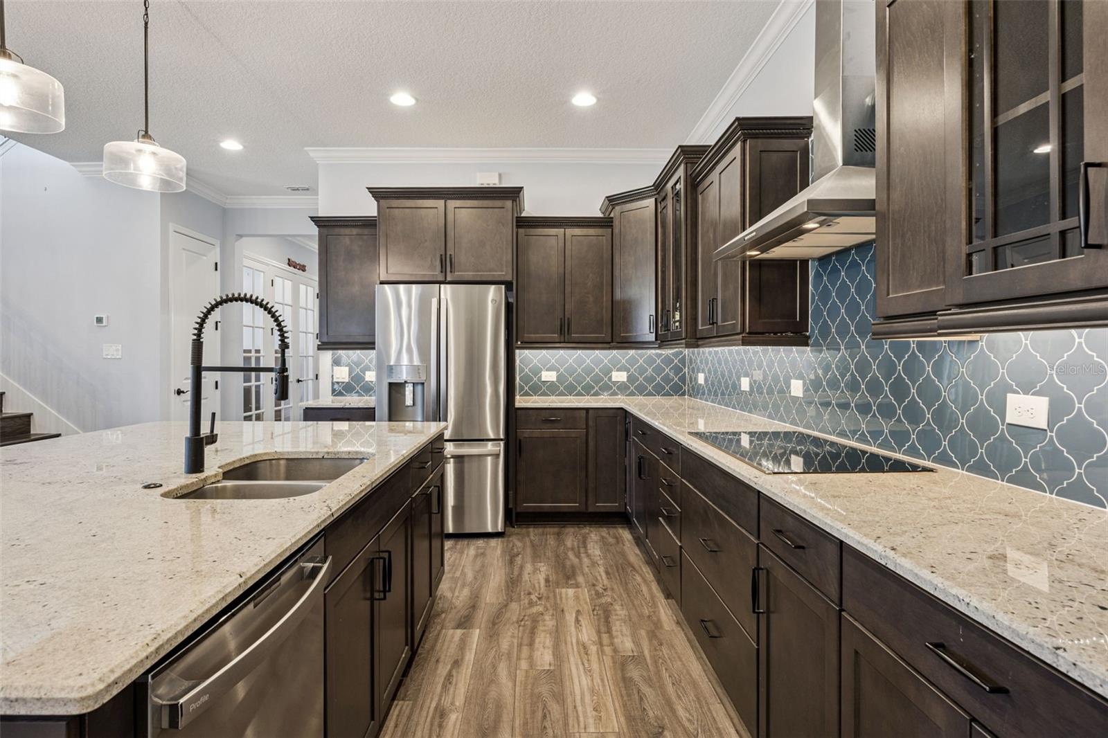 WINDING BAY PH 2 - Residential