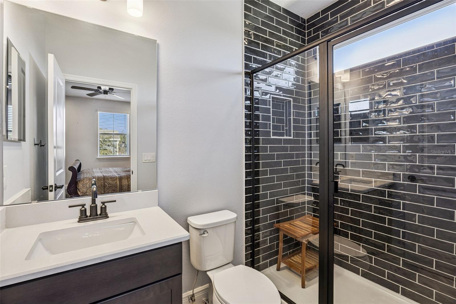 WINDING BAY PH 2 - Residential