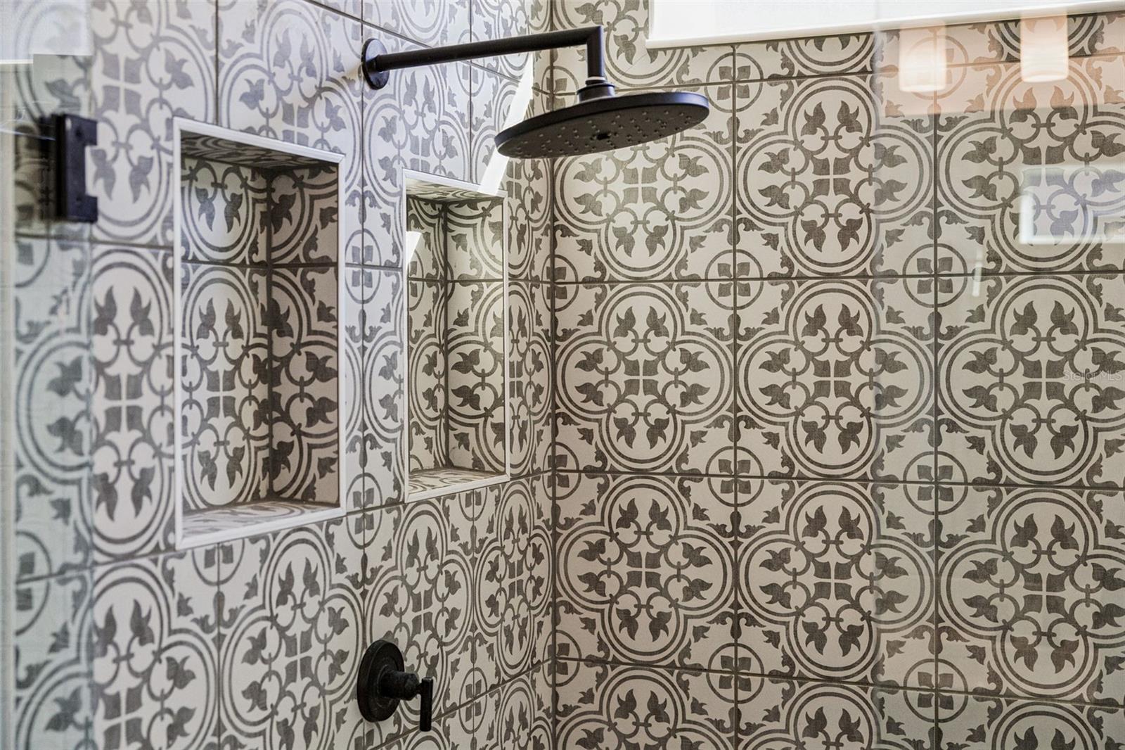 WINDING BAY PH 2 - Residential