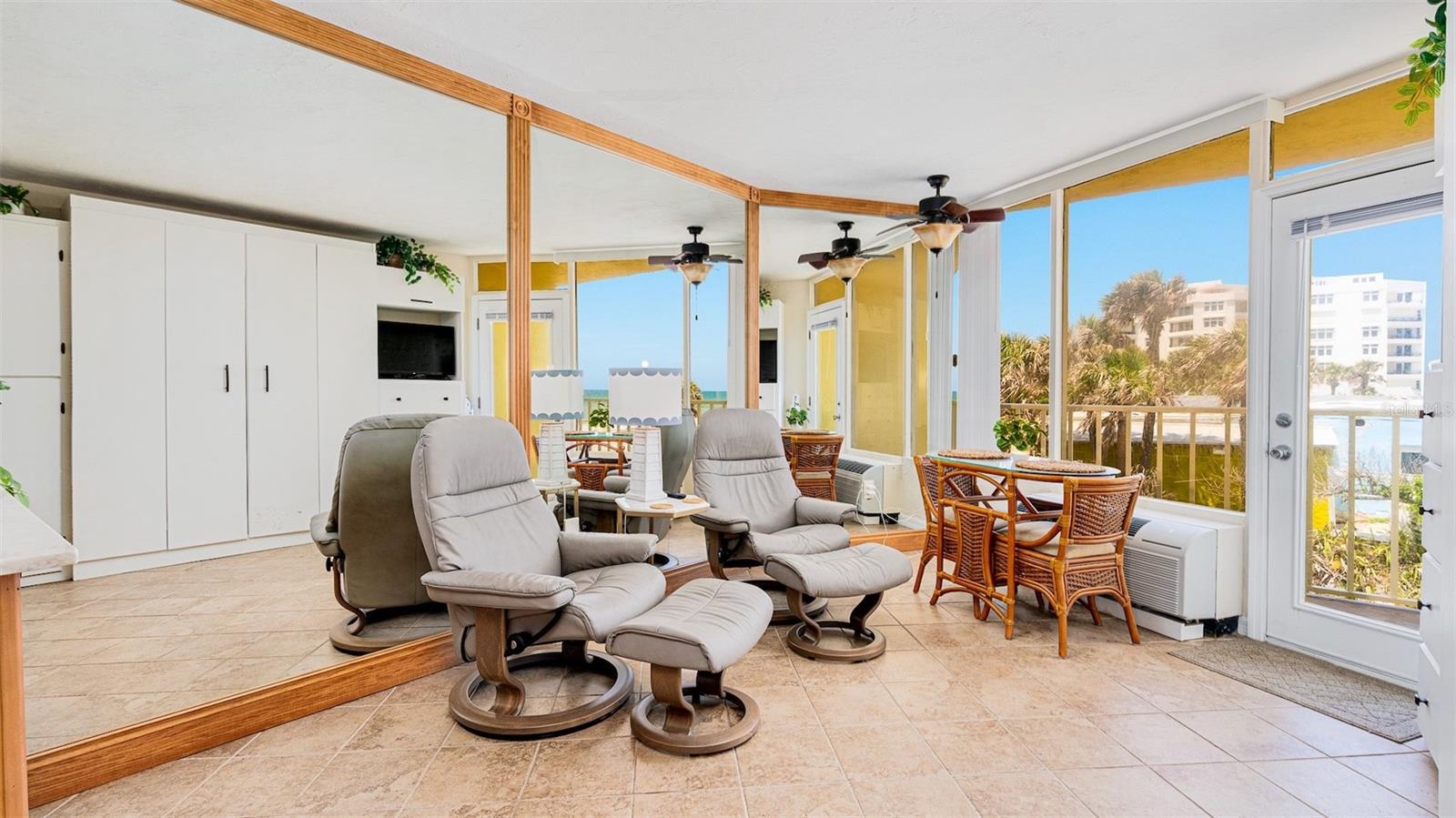 453 S ATLANTIC AVENUE 3050