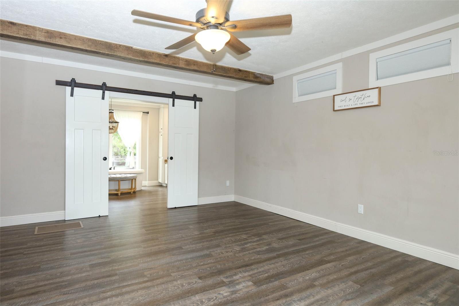 MULLET LAKE RETREAT 5 ACRE DEV - Residential