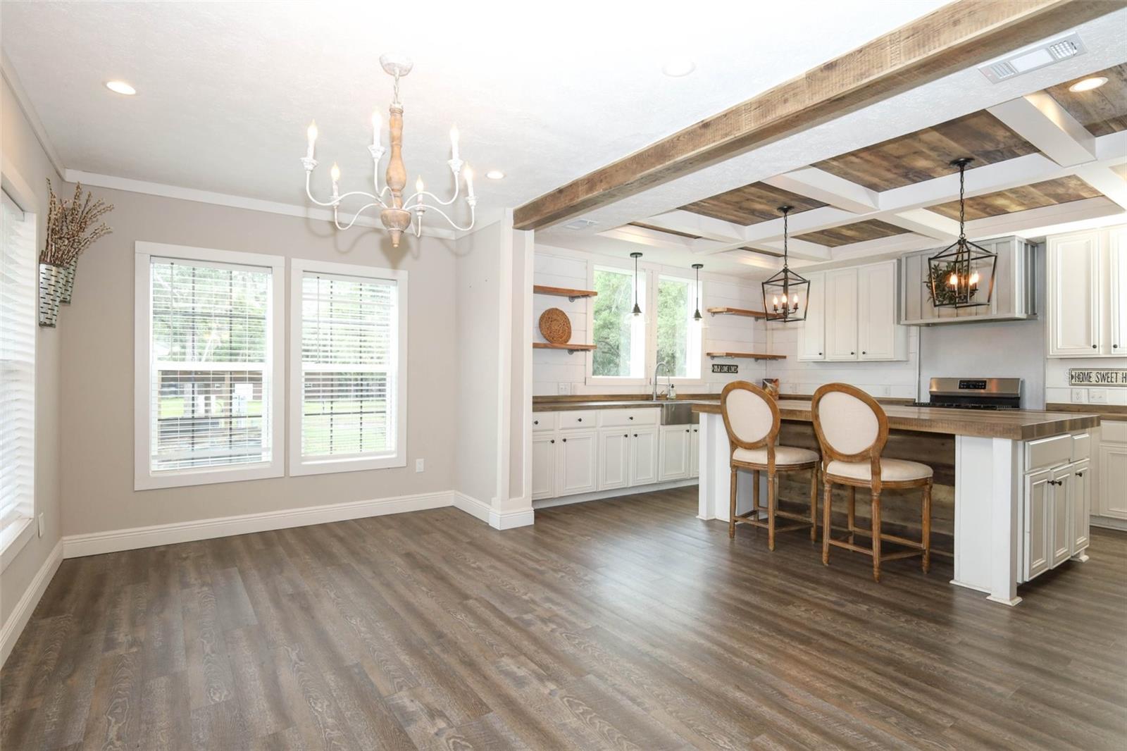 MULLET LAKE RETREAT 5 ACRE DEV - Residential